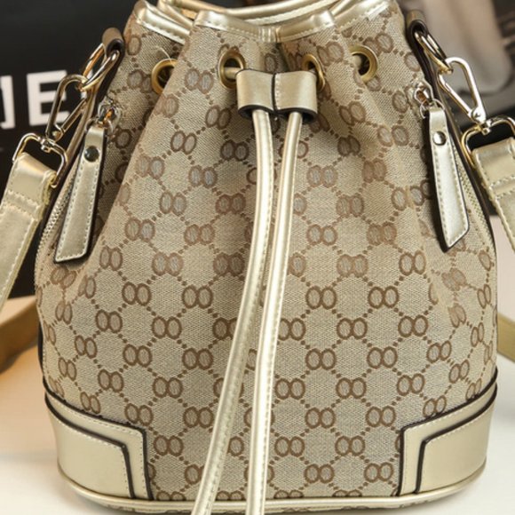 Checked shoulder bag main image 4